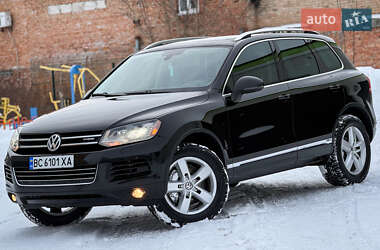 Позашляховик / Кросовер Volkswagen Touareg 2010 в Хмельницькому