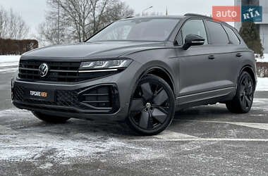 Внедорожник / Кроссовер Volkswagen Touareg 2024 в Киеве