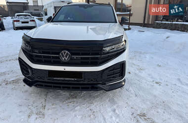 Внедорожник / Кроссовер Volkswagen Touareg 2025 в Шепетовке