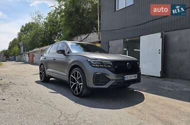 Позашляховик / Кросовер Volkswagen Touareg 2019 в Дніпрі