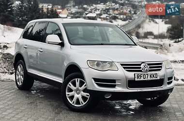 Внедорожник / Кроссовер Volkswagen Touareg 2008 в Тернополе