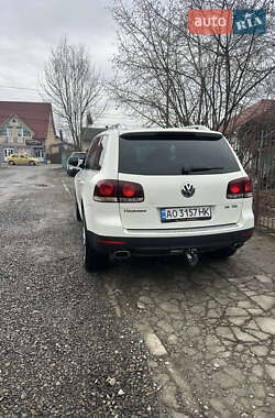 Внедорожник / Кроссовер Volkswagen Touareg 2008 в Виноградове