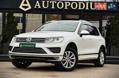 Внедорожник / Кроссовер Volkswagen Touareg 2018 в Киеве