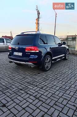 Позашляховик / Кросовер Volkswagen Touareg 2006 в Шептицькому
