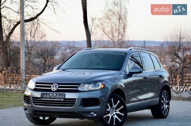 Внедорожник / Кроссовер Volkswagen Touareg 2013 в Дрогобыче