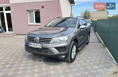 Внедорожник / Кроссовер Volkswagen Touareg 2015 в Виннице