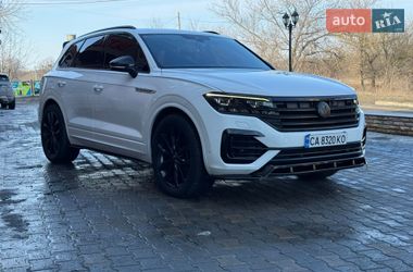 Позашляховик / Кросовер Volkswagen Touareg 2019 в Умані