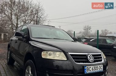 Внедорожник / Кроссовер Volkswagen Touareg 2004 в Львове