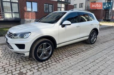 Позашляховик / Кросовер Volkswagen Touareg 2014 в Кам'янець-Подільському