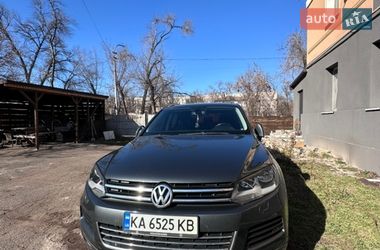 Позашляховик / Кросовер Volkswagen Touareg 2013 в Кривому Розі