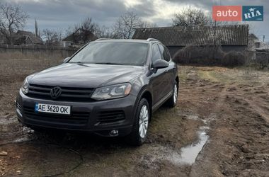 Позашляховик / Кросовер Volkswagen Touareg 2011 в Великій Олександрівці