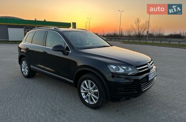 Позашляховик / Кросовер Volkswagen Touareg 2010 в Ужгороді