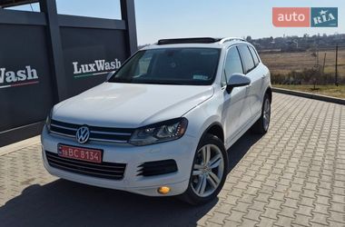 Позашляховик / Кросовер Volkswagen Touareg 2014 в Шумську