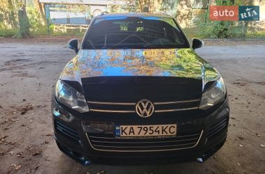 Позашляховик / Кросовер Volkswagen Touareg 2012 в Житомирі