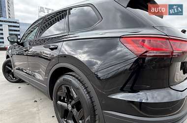 Позашляховик / Кросовер Volkswagen Touareg 2026 в Києві