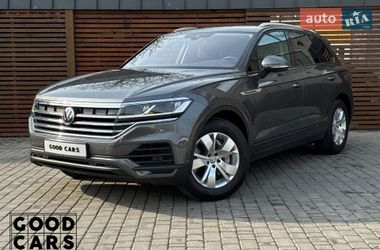 Внедорожник / Кроссовер Volkswagen Touareg 2019 в Одессе