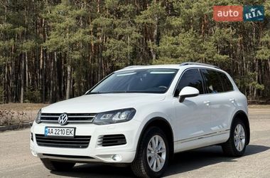 Позашляховик / Кросовер Volkswagen Touareg 2012 в Охтирці