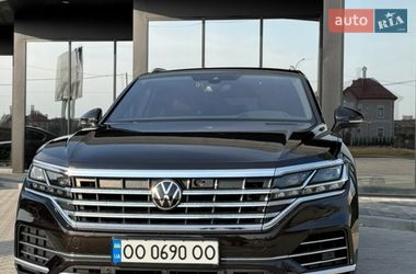 Позашляховик / Кросовер Volkswagen Touareg 2020 в Шептицькому