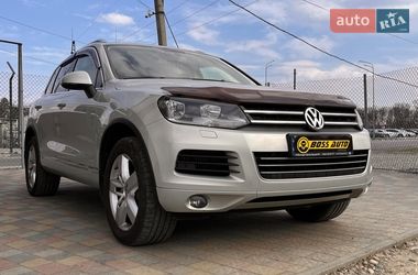 Позашляховик / Кросовер Volkswagen Touareg 2011 в Стрию