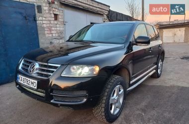 Внедорожник / Кроссовер Volkswagen Touareg 2006 в Чернигове