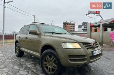 Позашляховик / Кросовер Volkswagen Touareg 2004 в Хусті