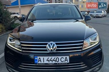Позашляховик / Кросовер Volkswagen Touareg 2014 в Києві