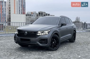 Внедорожник / Кроссовер Volkswagen Touareg 2019 в Днепре