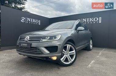 Позашляховик / Кросовер Volkswagen Touareg 2015 в Львові