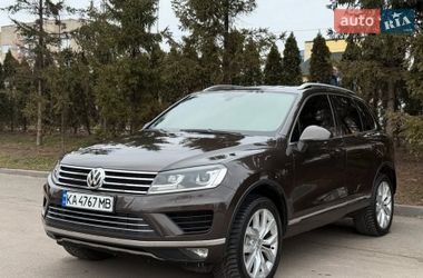 Внедорожник / Кроссовер Volkswagen Touareg 2014 в Львове