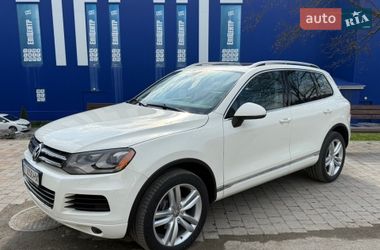 Внедорожник / Кроссовер Volkswagen Touareg 2011 в Хмельницком