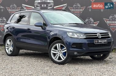 Внедорожник / Кроссовер Volkswagen Touareg 2013 в Виннице