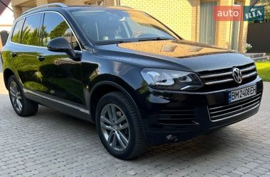 Позашляховик / Кросовер Volkswagen Touareg 2011 в Конотопі