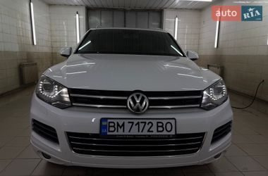 Внедорожник / Кроссовер Volkswagen Touareg 2013 в Сумах