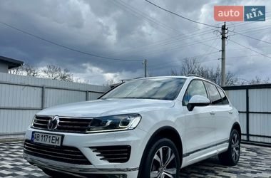 Внедорожник / Кроссовер Volkswagen Touareg 2016 в Голованевске