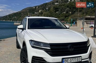 Внедорожник / Кроссовер Volkswagen Touareg 2024 в Николаеве
