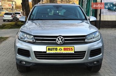 Внедорожник / Кроссовер Volkswagen Touareg 2011 в Николаеве