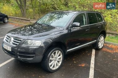 Позашляховик / Кросовер Volkswagen Touareg 2005 в Черкасах