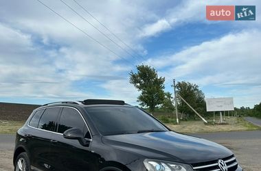 Позашляховик / Кросовер Volkswagen Touareg 2012 в Балті