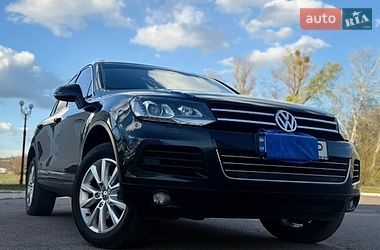 Позашляховик / Кросовер Volkswagen Touareg 2012 в Шишаках