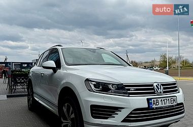 Позашляховик / Кросовер Volkswagen Touareg 2016 в Голованівську