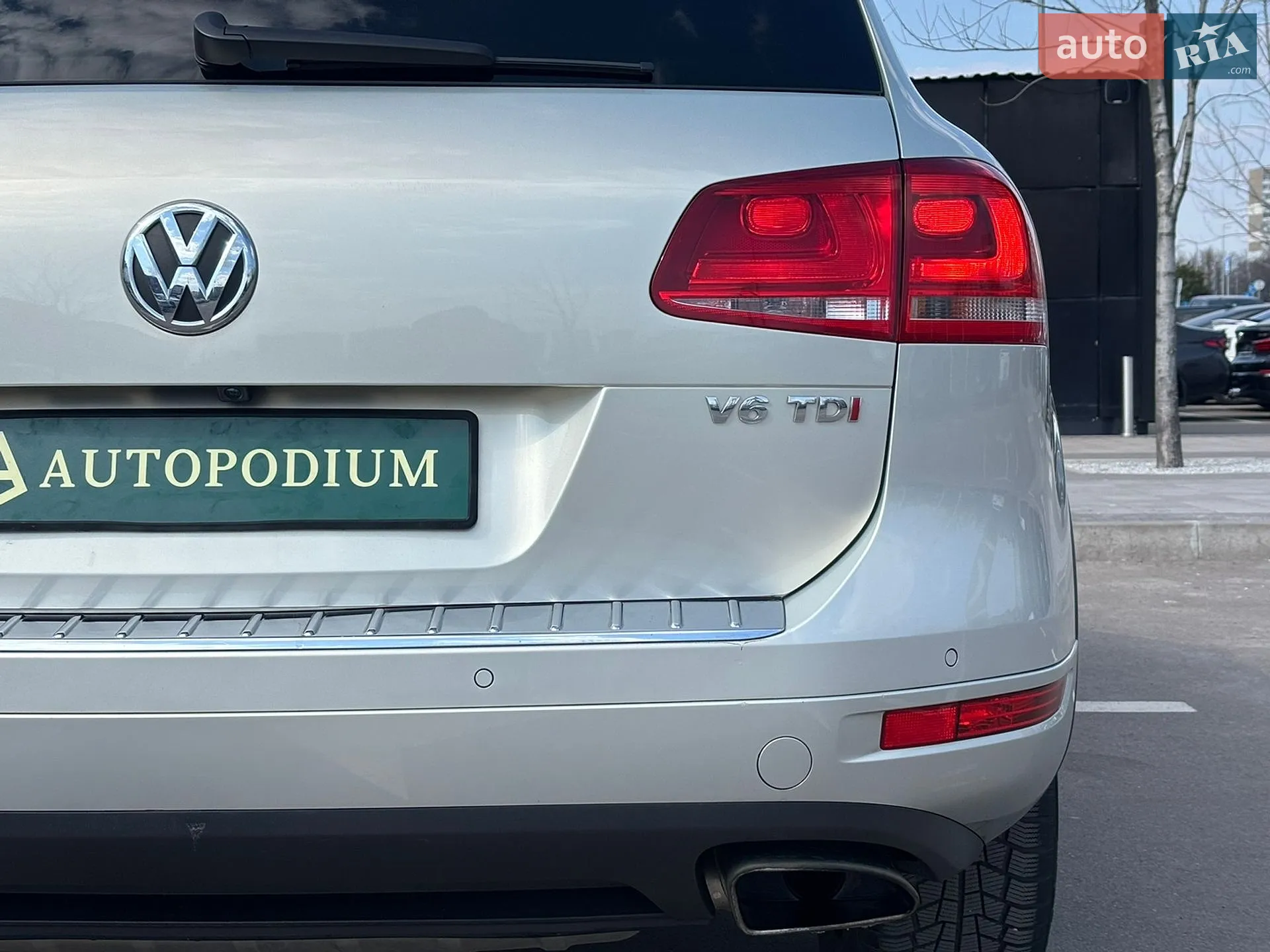 2014 Volkswagen Touareg - мініатюра 17