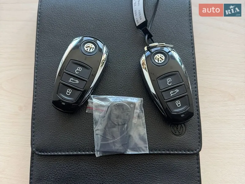 Volkswagen Touareg 2018 VIN WVGZZZ7PZJD012884 фото оголошення 15 з 43