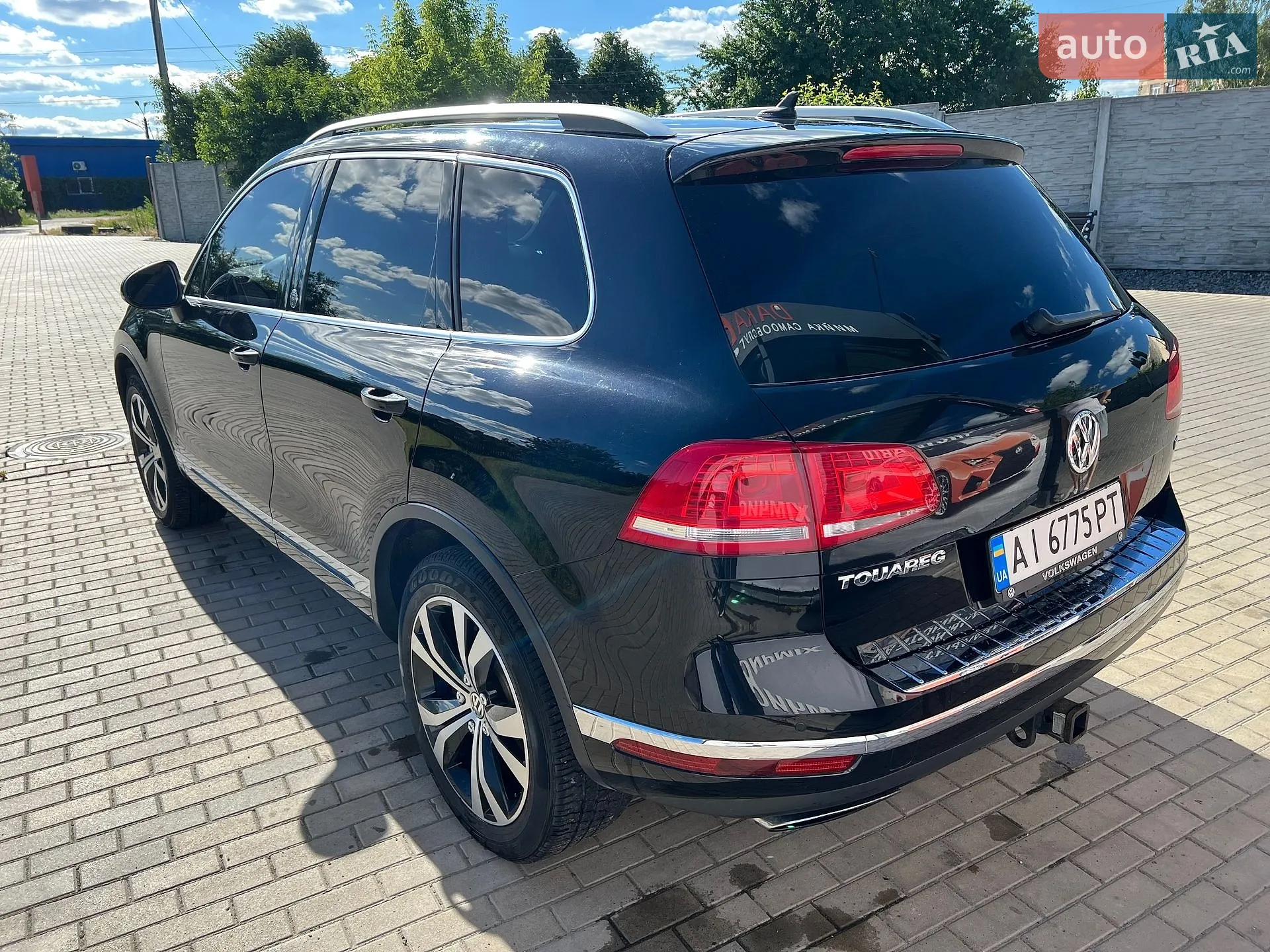 2017 Volkswagen Touareg - мініатюра 5