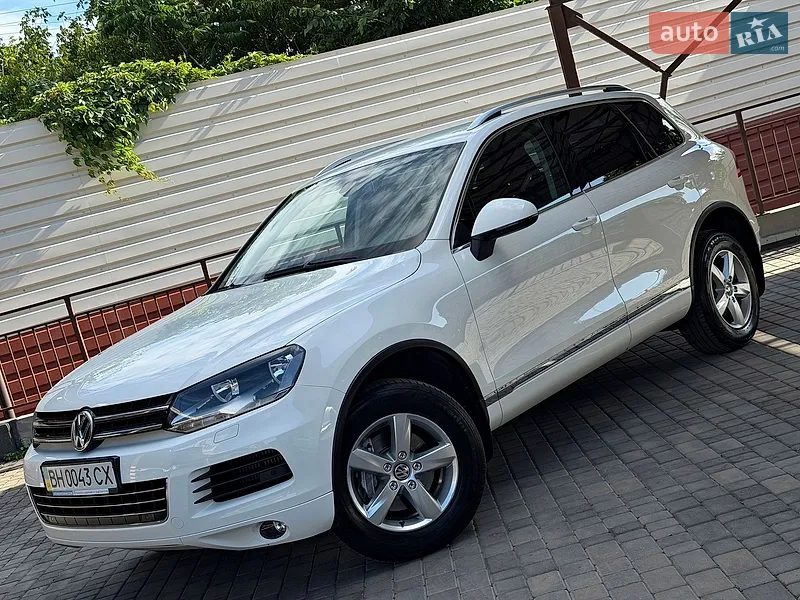 Volkswagen Touareg 2011 VIN WVGZZZ7PZBD028420 фото оголошення 27 з 162