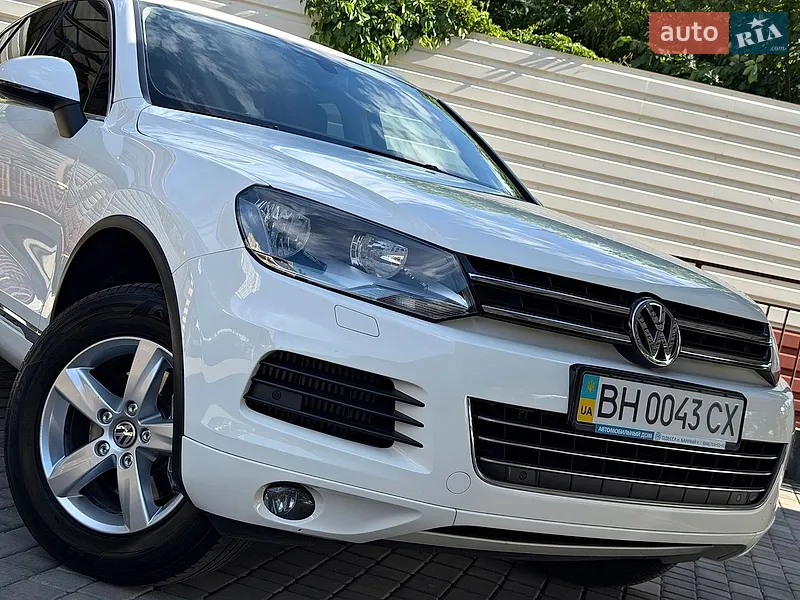Volkswagen Touareg 2011 VIN WVGZZZ7PZBD028420 фото оголошення 34 з 162