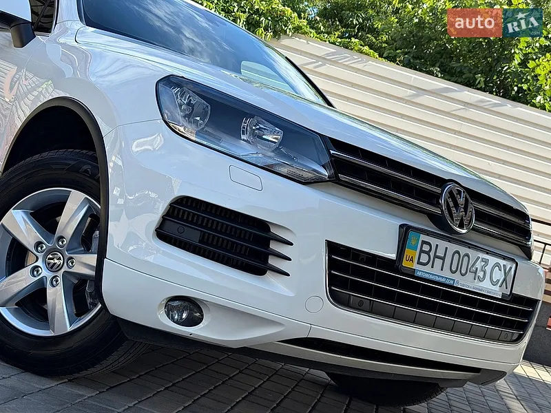 Volkswagen Touareg 2011 VIN WVGZZZ7PZBD028420 фото оголошення 38 з 162