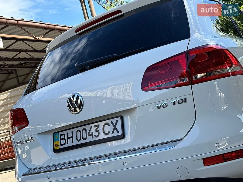 Volkswagen Touareg 2011 VIN WVGZZZ7PZBD028420 фото оголошення 46 з 162