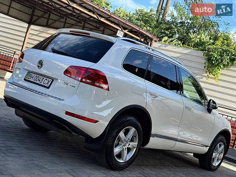 Volkswagen Touareg 2011 VIN WVGZZZ7PZBD028420 фото оголошення 51 з 162