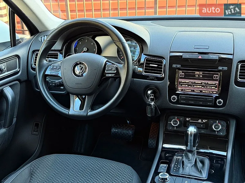 Volkswagen Touareg 2011 VIN WVGZZZ7PZBD028420 фото оголошення 74 з 162