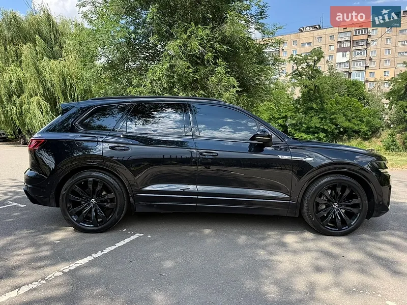 Volkswagen Touareg 2022 VIN WVGZZZCRZND009284 фото оголошення 5 з 76